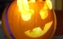 Ciência no Halloween: Explodindo abóboras com acetileno